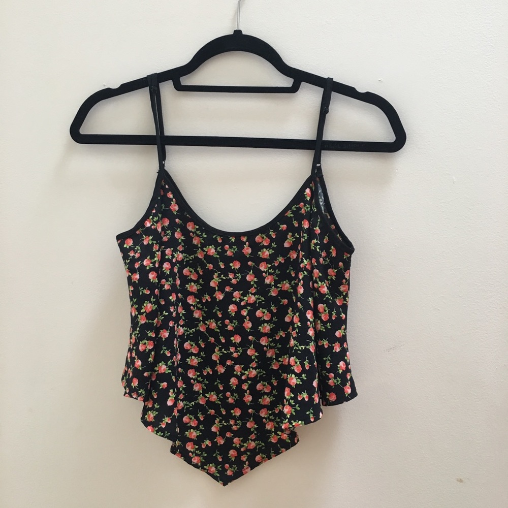 Forever 21 Cropped Floral Flowy Tank